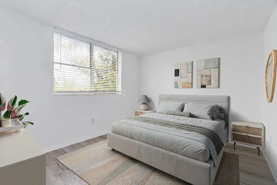3 Bed 2 Bath Urban Residential Condo in Miami, FL - 1