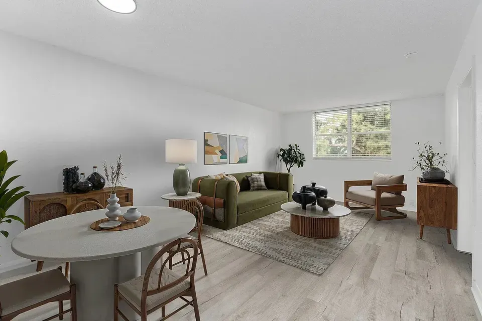 3 Bed 2 Bath Urban Residential Condo in Miami, FL - 2