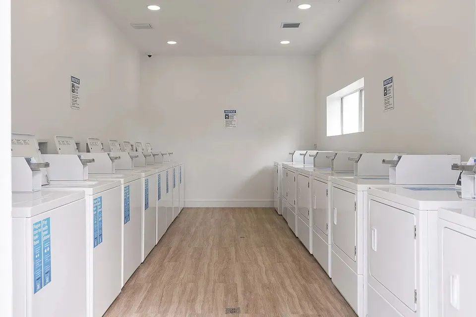 3 Bed 2 Bath Urban Residential Condo in Miami, FL - 4