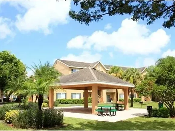 3 Bed 2 Bath Urban Residential Condo in Miami, FL - 1