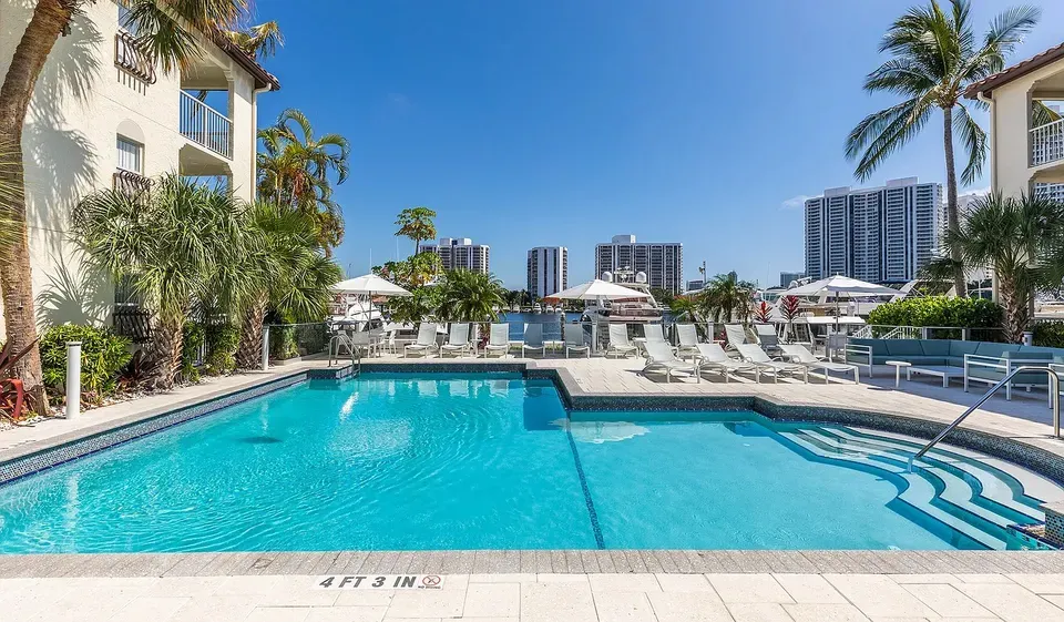 3 Bed 2 Bath Urban Residential Condo in Miami, FL - 1