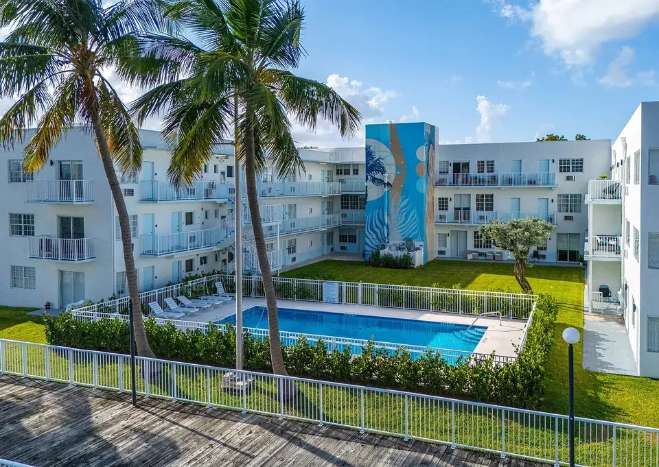 3 Bed 2 Bath Urban Residential Condo in Miami, FL - 2