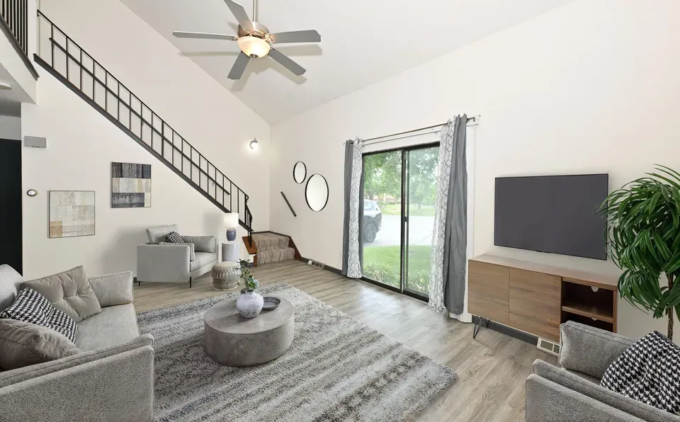 3 Bed 2 Bath Urban Residential Condo in Milwaukee, WI - 1