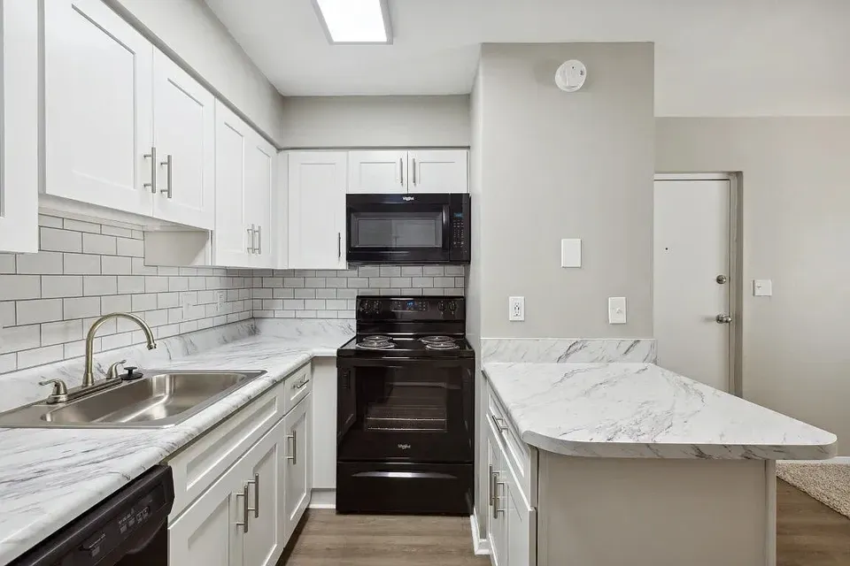 3 Bed 2 Bath Urban Residential Condo in Mobile, AL