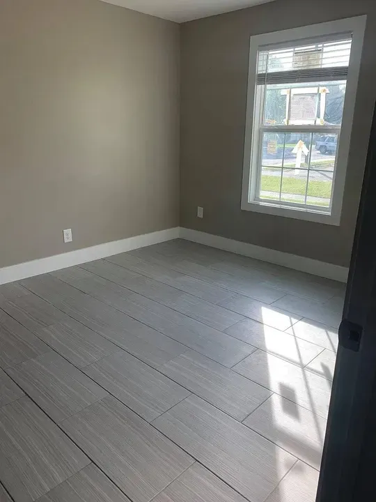 3 Bed 2 Bath Urban Residential Condo in Mobile, AL - 2