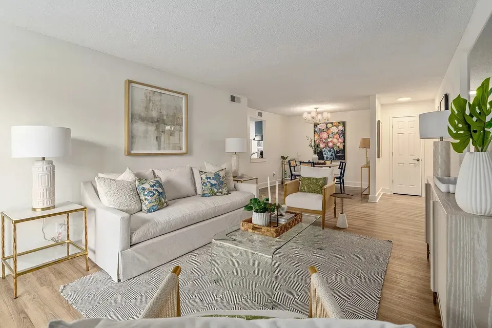 3 Bed 2 Bath Urban Residential Condo in Mobile, AL