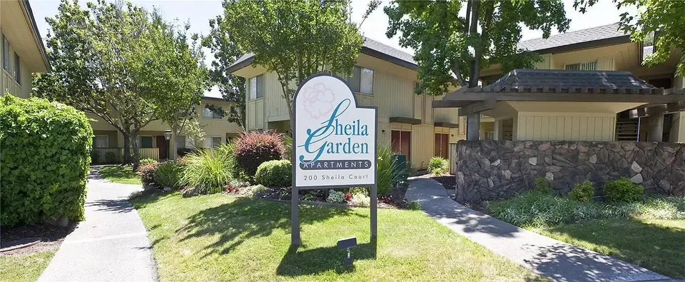 3 Bed 2 Bath Urban Residential Condo in Modesto, CA - 1