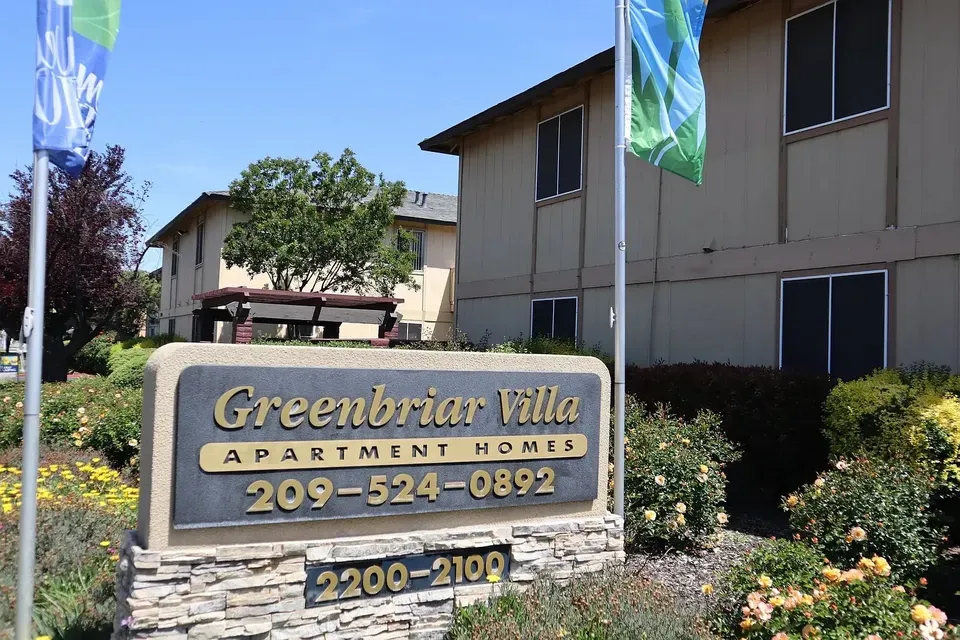 3 Bed 2 Bath Urban Residential Condo in Modesto, CA - 1