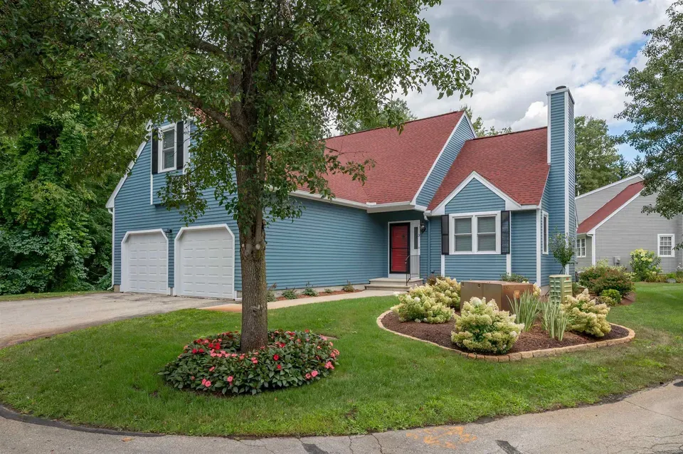3 Bed 2 Bath Urban Residential Condo in Nashua, NH - 1