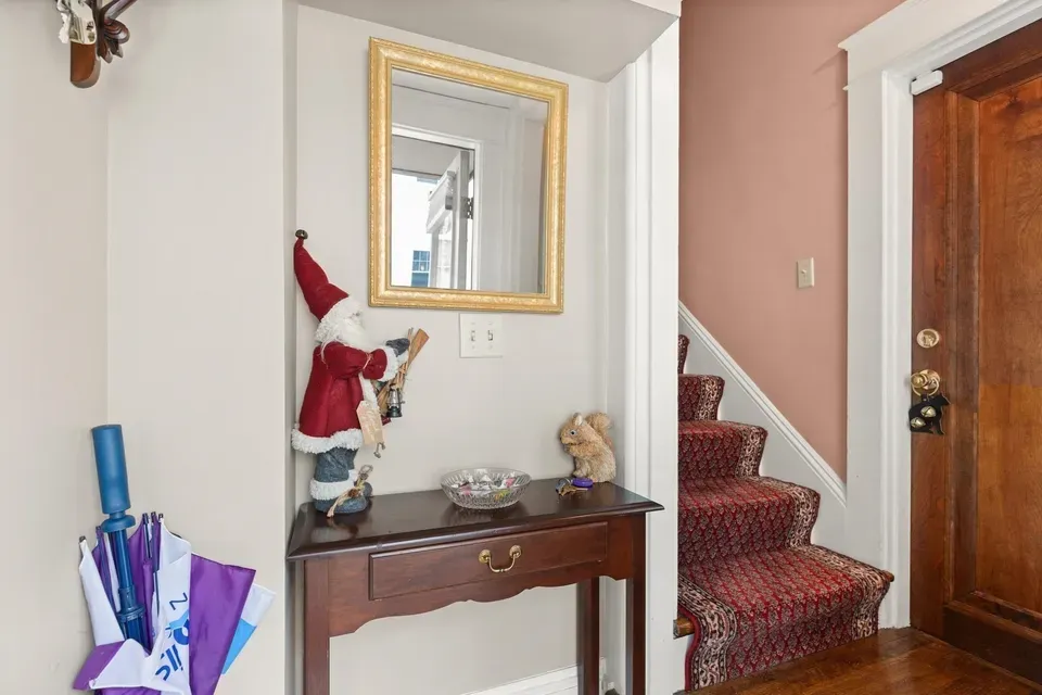 3 Bed 2 Bath Urban Residential Condo in Nashua, NH - 4