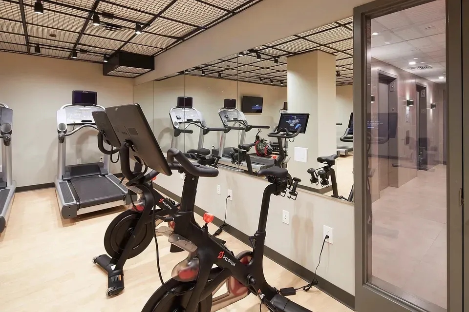 3 Bed 2 Bath Urban Residential Condo in New York, NY - 1