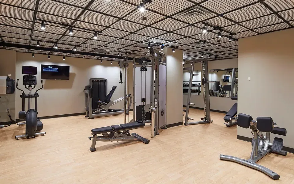3 Bed 2 Bath Urban Residential Condo in New York, NY - 5