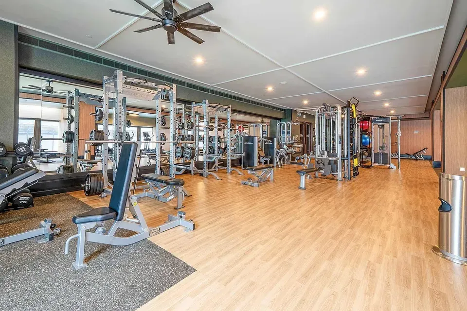 3 Bed 2 Bath Urban Residential Condo in New York, NY - 2