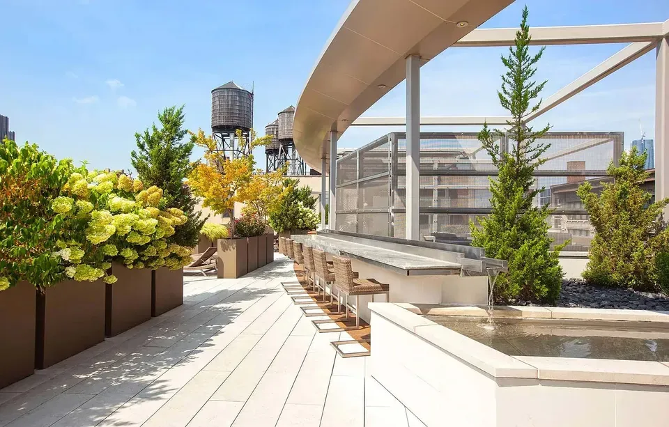 3 Bed 2 Bath Urban Residential Condo in New York, NY - 1
