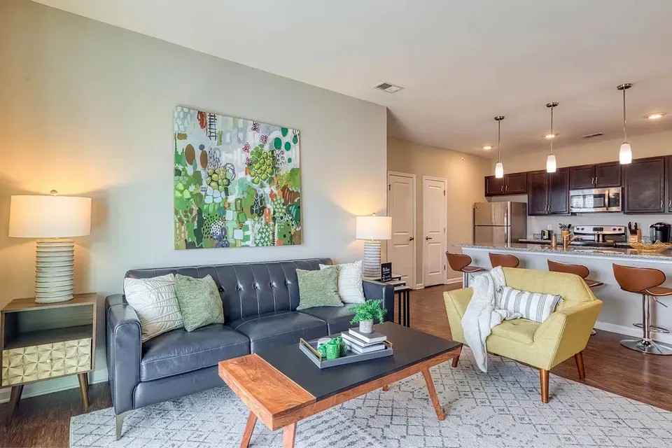 3 Bed 2 Bath Urban Residential Condo in Norfolk, VA - 4