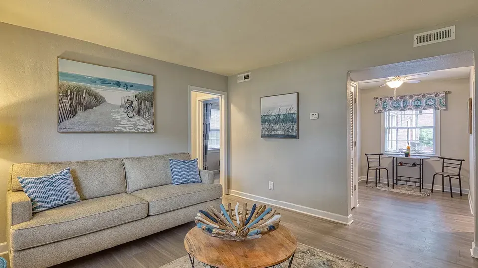 3 Bed 2 Bath Urban Residential Condo in Norfolk, VA - 1