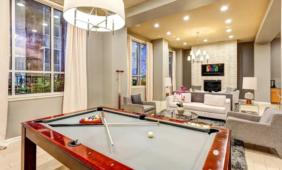 3 Bed 2 Bath Urban Residential Condo in Norfolk, VA - 2