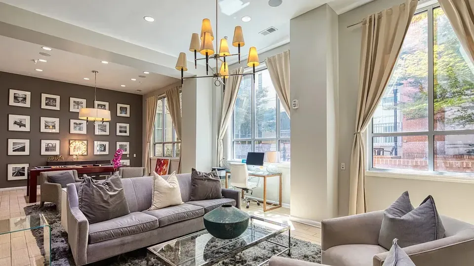3 Bed 2 Bath Urban Residential Condo in Norfolk, VA - 3
