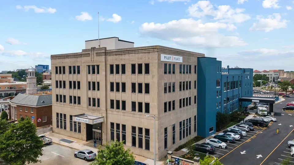 3 Bed 2 Bath Urban Residential Condo in Norfolk, VA - 1