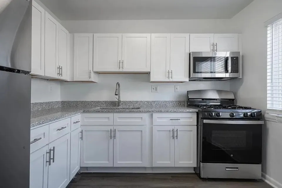 3 Bed 2 Bath Urban Residential Condo in Norfolk, VA - 1