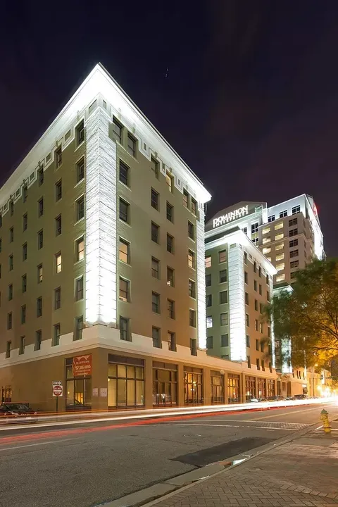 3 Bed 2 Bath Urban Residential Condo in Norfolk, VA - 1