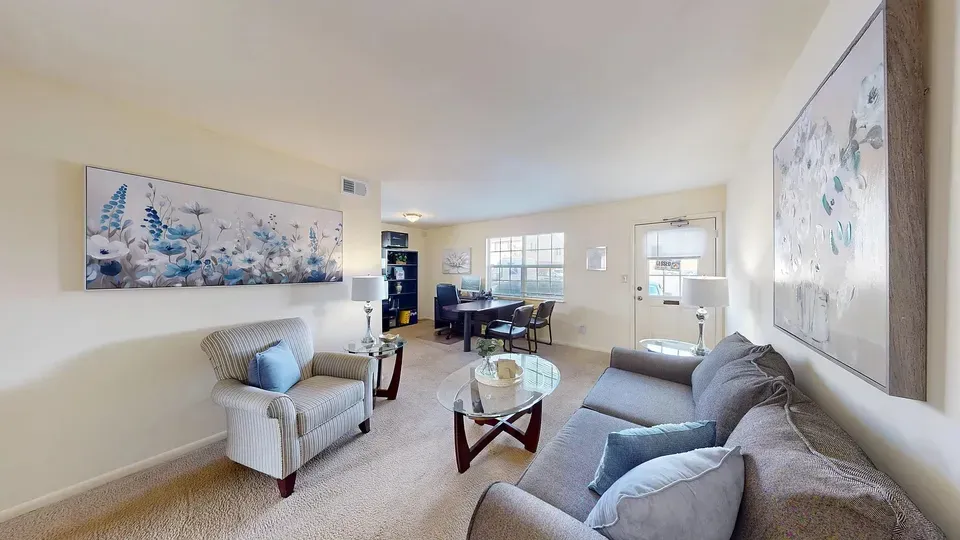 3 Bed 2 Bath Urban Residential Condo in Norfolk, VA - 2