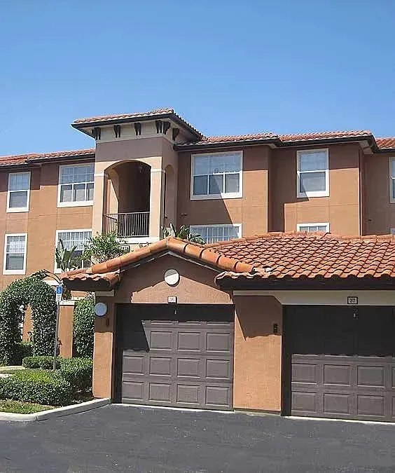 3 Bed 2 Bath Urban Residential Condo in Orlando, FL - 2