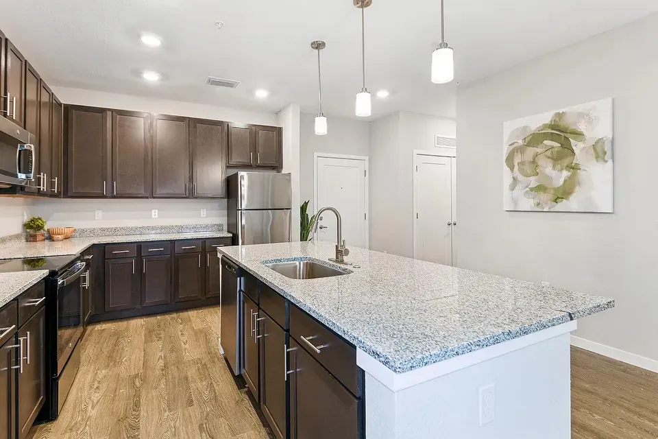 3 Bed 2 Bath Urban Residential Condo in Orlando, FL - 3
