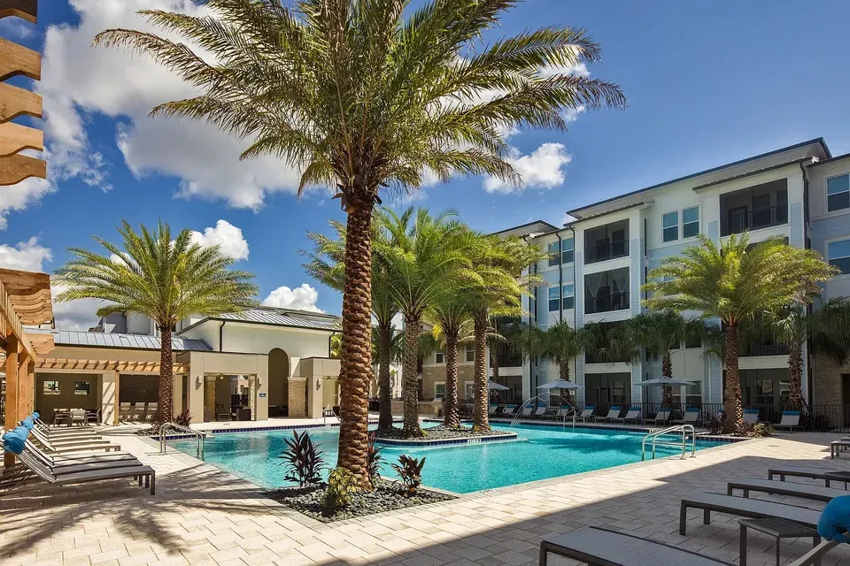 3 Bed 2 Bath Urban Residential Condo in Orlando, FL - 1