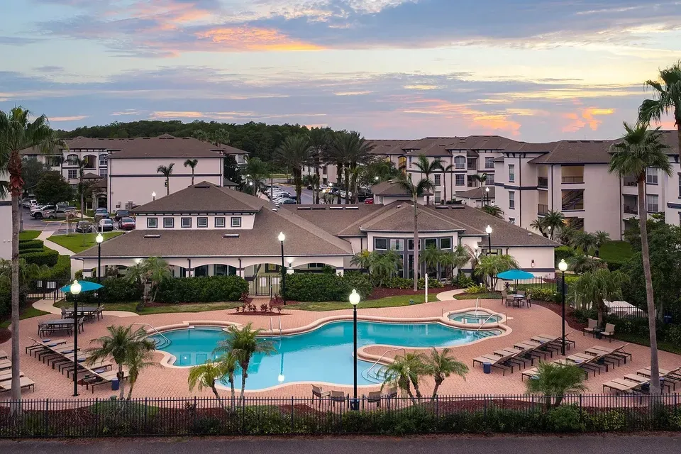 3 Bed 2 Bath Urban Residential Condo in Orlando, FL - 1