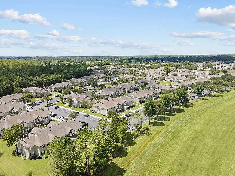 3 Bed 2 Bath Urban Residential Condo in Orlando, FL - 3