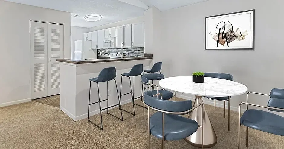 3 Bed 2 Bath Urban Residential Condo in Orlando, FL - 2