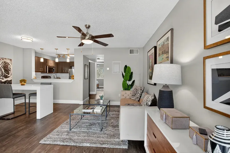 3 Bed 2 Bath Urban Residential Condo in Orlando, FL - 2