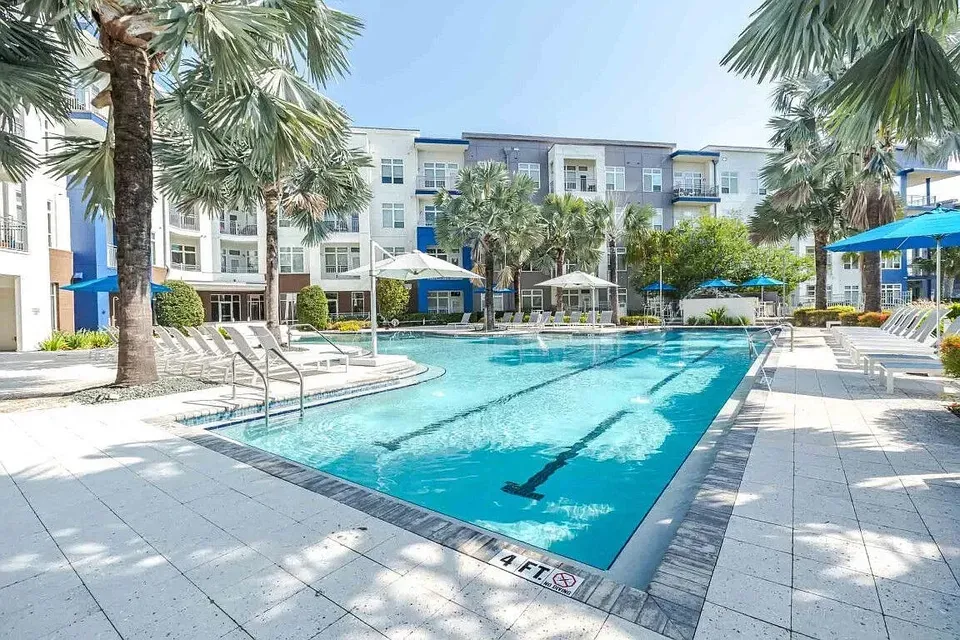 3 Bed 2 Bath Urban Residential Condo in Orlando, FL - 2