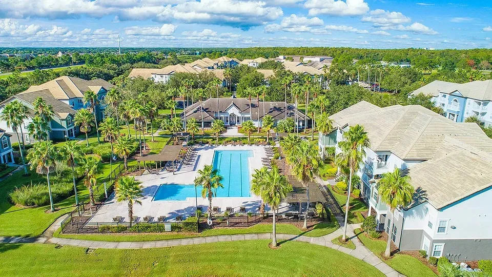 3 Bed 2 Bath Urban Residential Condo in Orlando, FL - 2