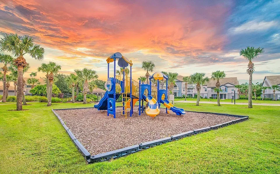 3 Bed 2 Bath Urban Residential Condo in Orlando, FL - 4