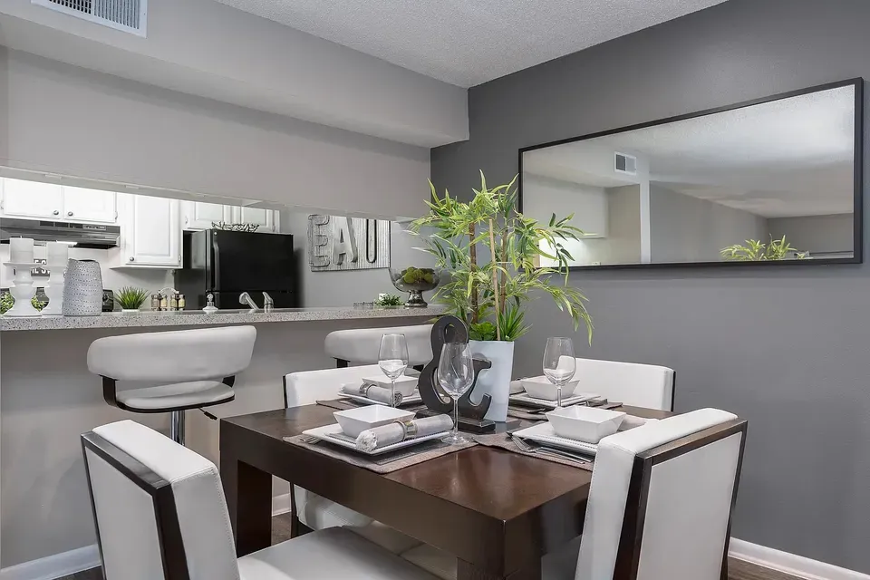 3 Bed 2 Bath Urban Residential Condo in Orlando, FL - 2