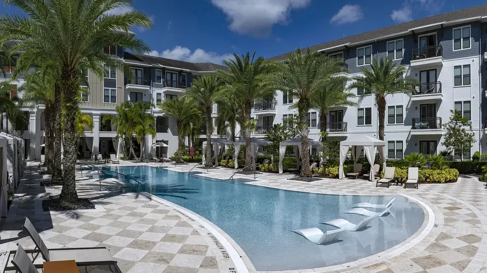 3 Bed 2 Bath Urban Residential Condo in Orlando, FL - 1