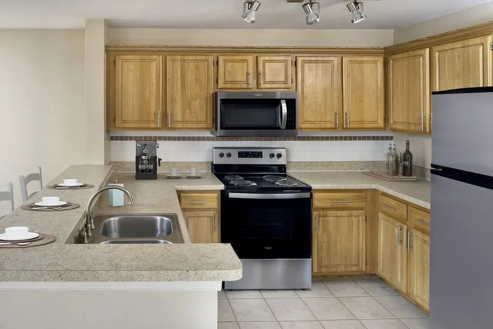 3 Bed 2 Bath Urban Residential Condo in Orlando, FL - 2