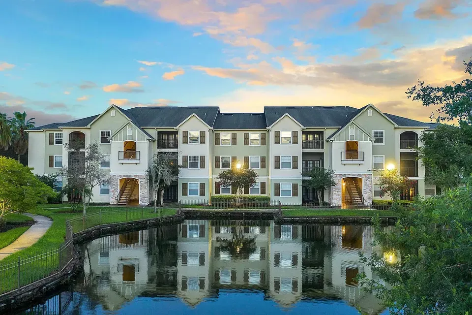 3 Bed 2 Bath Urban Residential Condo in Orlando, FL - 1