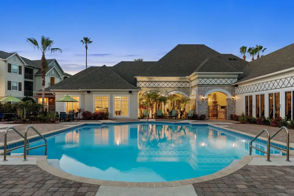 3 Bed 2 Bath Urban Residential Condo in Orlando, FL - 3