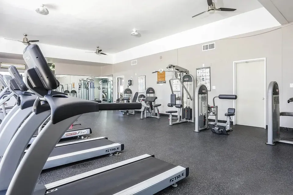 3 Bed 2 Bath Urban Residential Condo in Oxnard, CA - 1