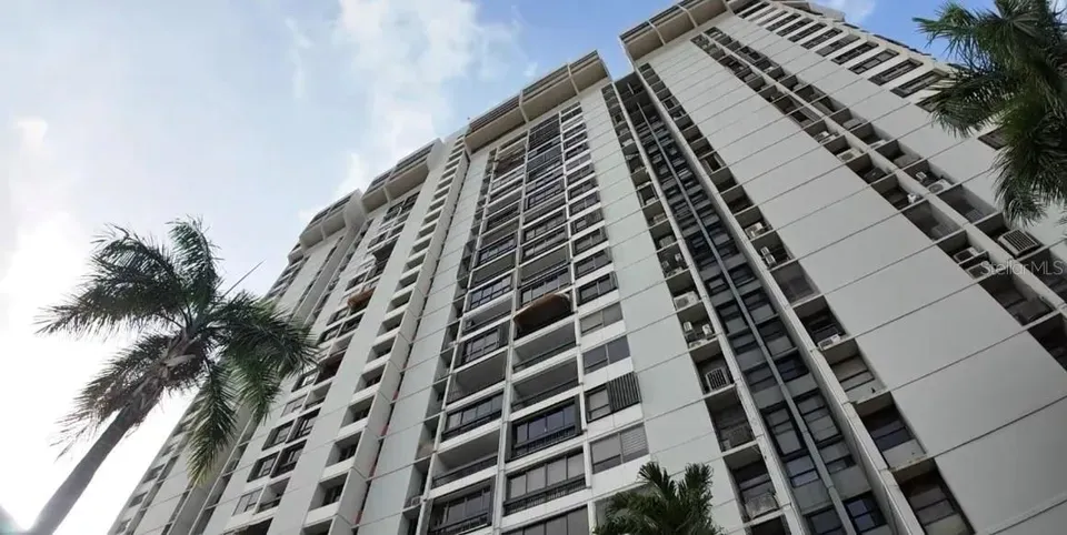 3 Bed 2 Bath Urban Residential Condo in San Juan, PR - 2