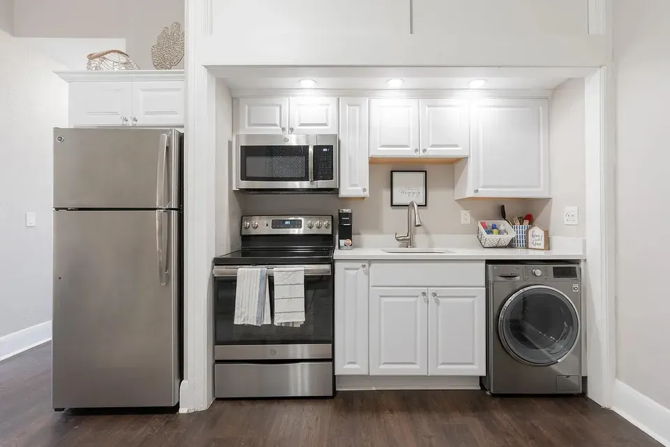 3 Bed 2 Bath Urban Residential Condo in Tampa, FL - 1