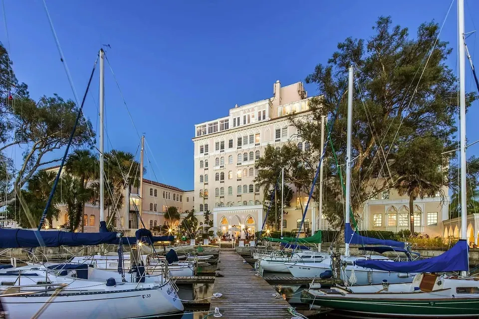3 Bed 2 Bath Urban Residential Condo in Tampa, FL - 4