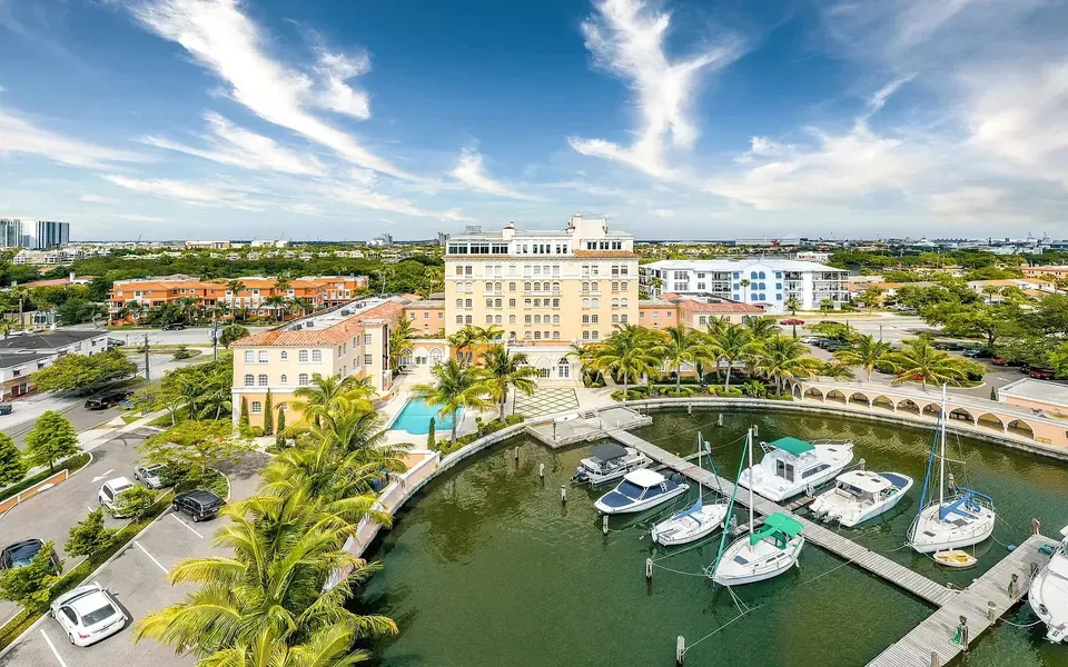 3 Bed 2 Bath Urban Residential Condo in Tampa, FL - 5