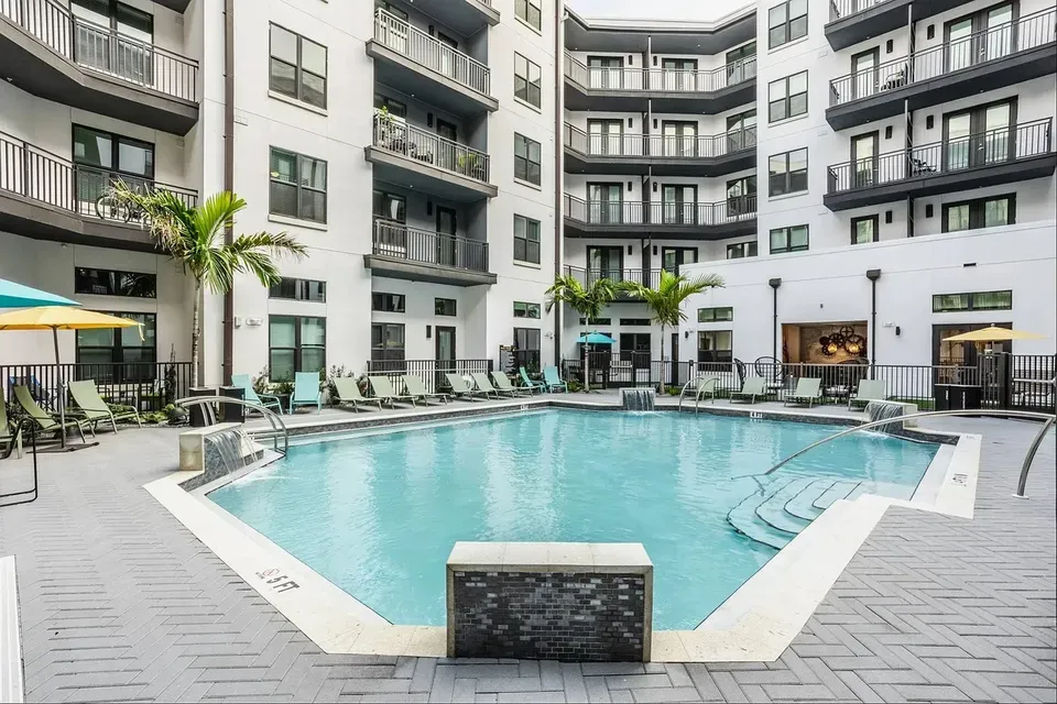 3 Bed 2 Bath Urban Residential Condo in Tampa, FL - 1