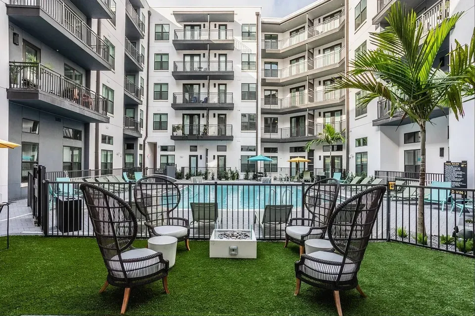 3 Bed 2 Bath Urban Residential Condo in Tampa, FL - 4