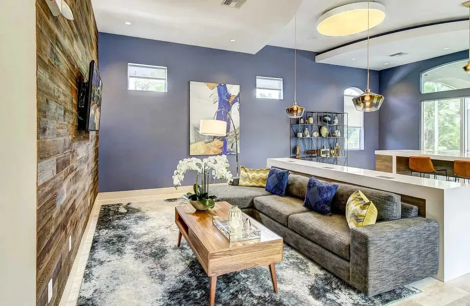 3 Bed 2 Bath Urban Residential Condo in Tampa, FL - 1