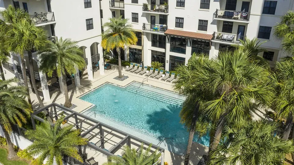 3 Bed 2 Bath Urban Residential Condo in Tampa, FL - 3